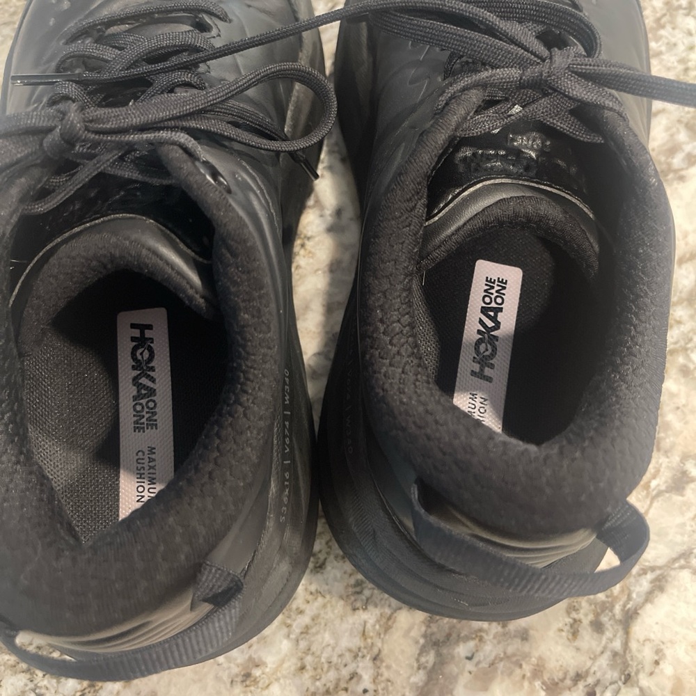 Hoka One One Bondi all black sneakers - Picture 4 of 6